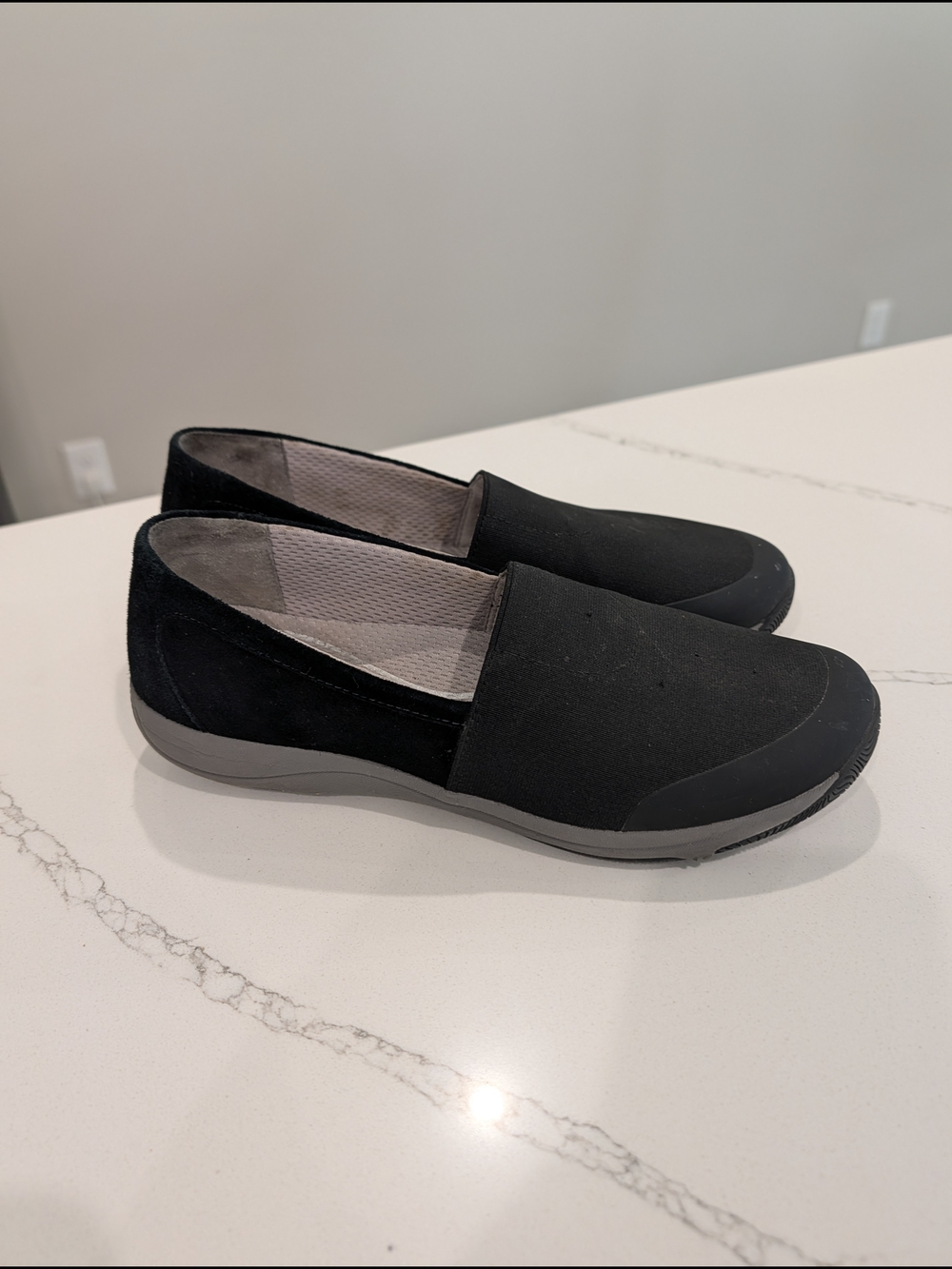 Dansko Harriet Shoes Black Womens Stretch Suede Slip on Comfort Sz 9.5 10 EU 40